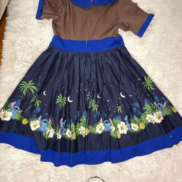 Her Universe Disney Stitch Tiki Retro Dress Plus Size 2 New - Picture 6 of 6